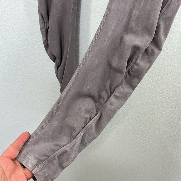Lululemon Inner Glow Tight 28" Washed Half Moon size 8 - Picture 6 of 14